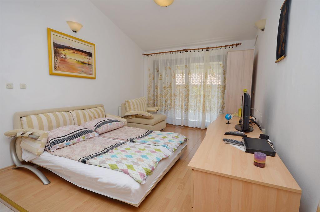 Apartments Miroslava Vodice Luaran gambar