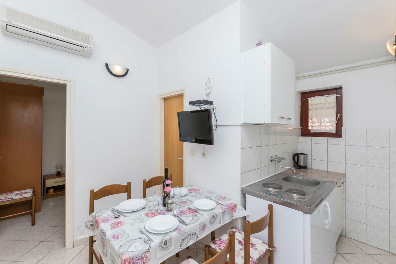 Apartments Miroslava Vodice Luaran gambar